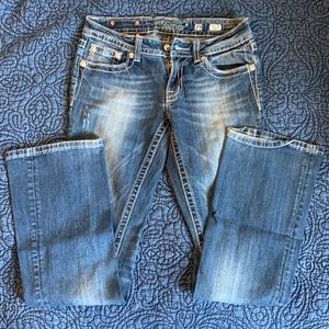 Miss Me women’s jeans.